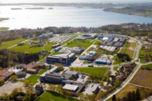 Puedes estudiar enfermeria en la Universidad de Stavanger en Noruega.